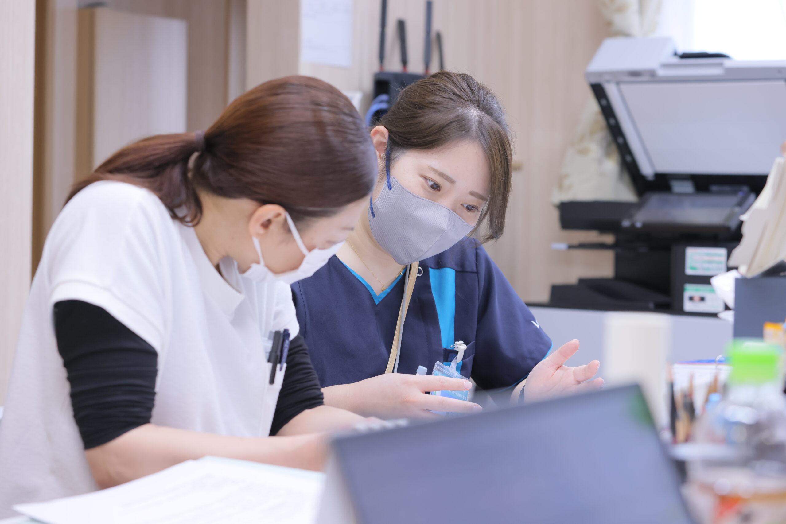 静岡県浜松市にある住宅型ホスピス・リヤンド-絆-浜松東で働く訪問看護師