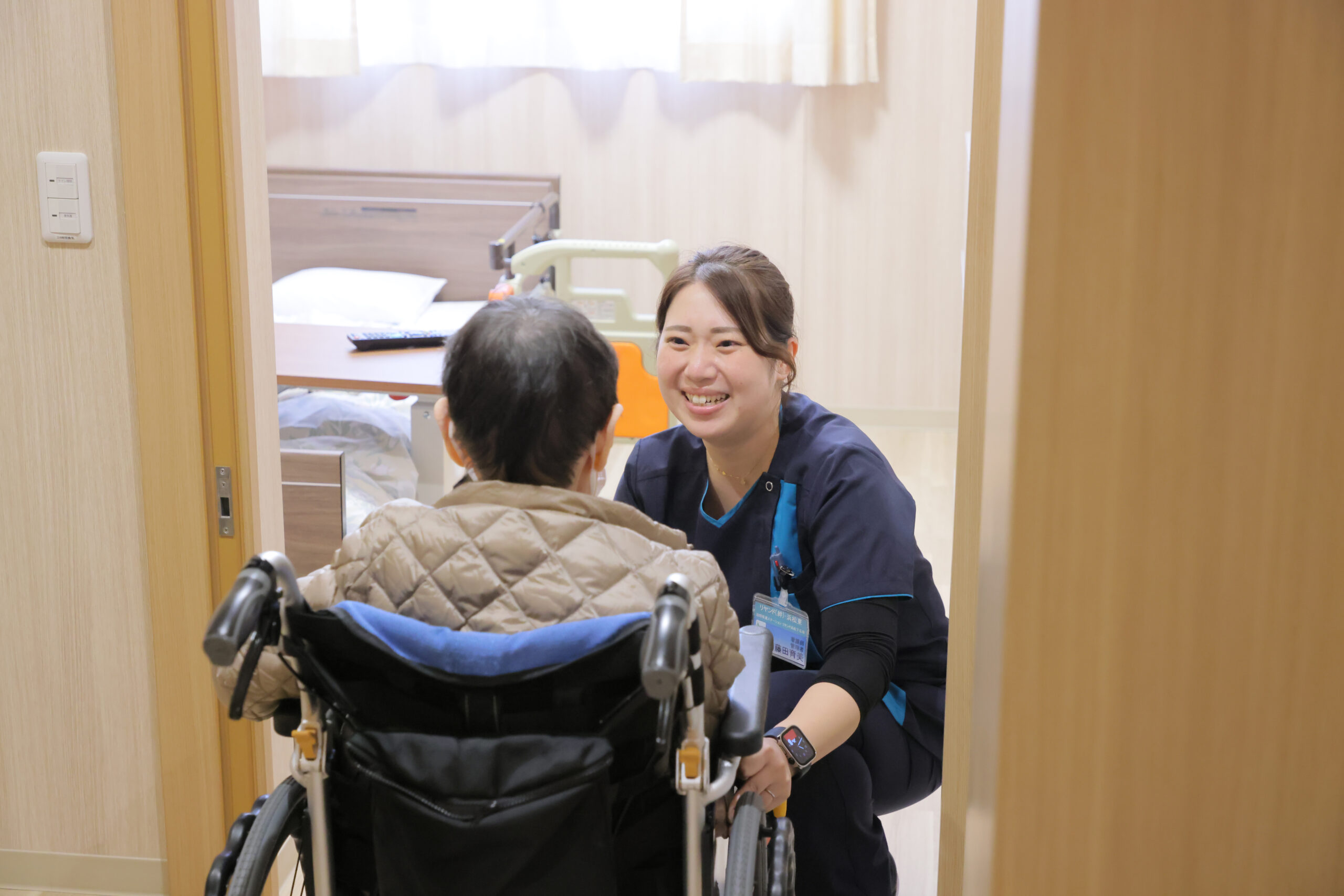 静岡県浜松市にある住宅型ホスピス・リヤンド-絆-浜松東で働く訪問看護師